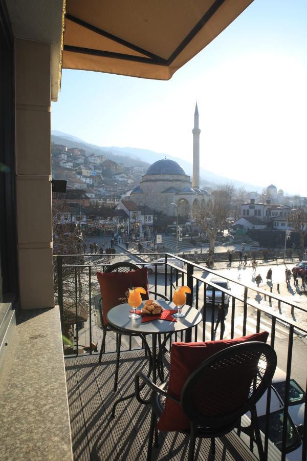 Monarch Hotel Prizren Exterior foto