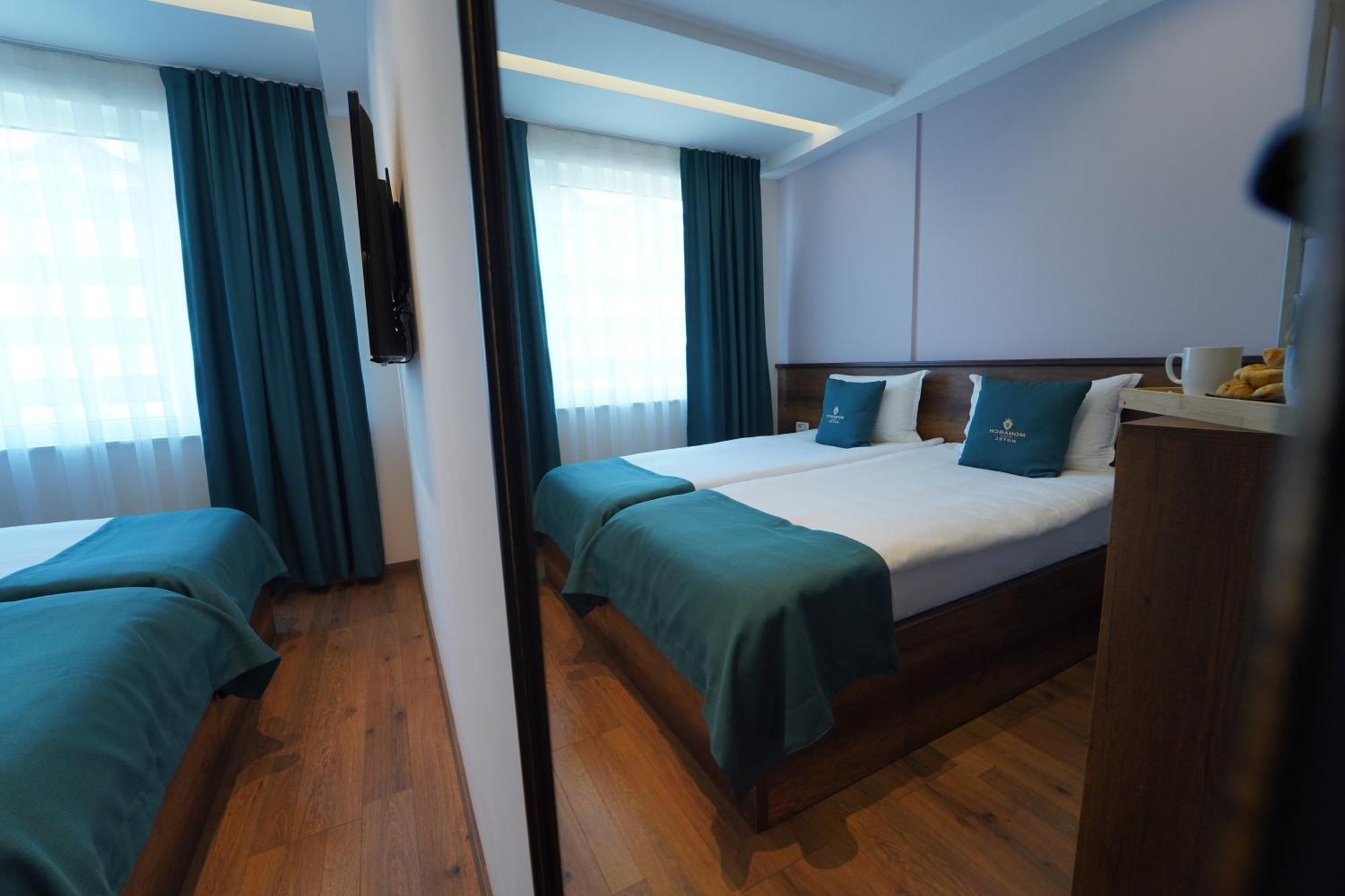 Monarch Hotel Prizren Exterior foto